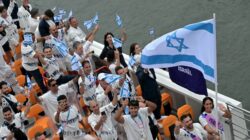 Delegasi Israel Dicemooh Pada Defile Olahragawan Di Pembukaan Pesta Latihan Paris 2024