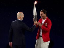 Estafet Obor Di Zinedine Zidane Hingga Rafael Nadal Warnai Opening Ceremony Evenbesar Paris 2024