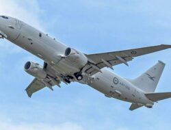 Pesawat Patroli P-8A Poseidon Angkatan Laut AS Melintasi Selat Taiwan