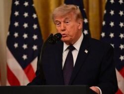 Pendekatan Trump Sering Menjiplak Musuh-musuhnya, Didalam Blokade Laut hingga Tarif Selat Hormuz