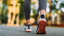 Japanese Walking Berpotensi Untuk Bakar Lebih Banyak Lemak Untuk Jalan Kaki Biasa, Begini Caranya